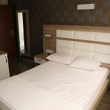 Sezen * Saray (Marmara)